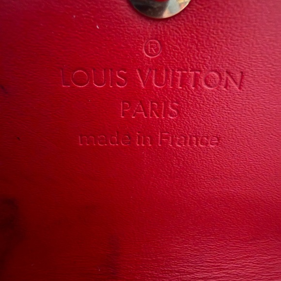 Louis Vuitton Red Vernis Key Holder Case (A190) - Picture 7 of 9
